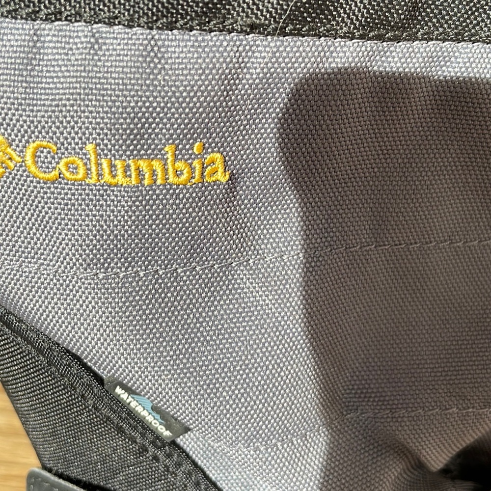 Columbia winter boots waterproof size 7 unisex